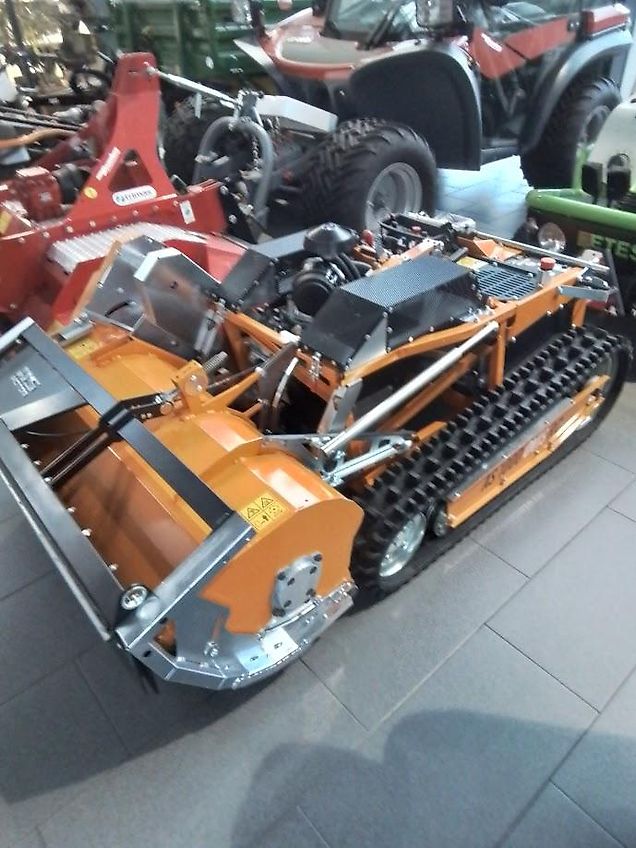 AS-Motor AS 1000 Ovis RC Schlegelmäher Funk Mähraupe