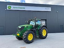 John Deere 6210R