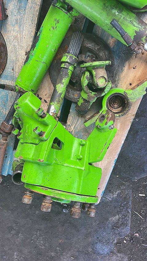 Merlo - Zwolnica | Zwrotnica | Półoś (Części zamienne)