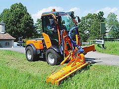 Humus GLS  Mit neuartiger Seitenverschiebung – für Schmalspur- Kommunal-, Kleintraktoren und Radlader mit einer Leistungshydraulik ab 32 PS