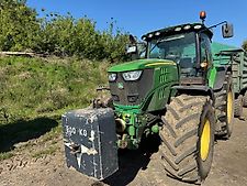 John Deere 6215 R