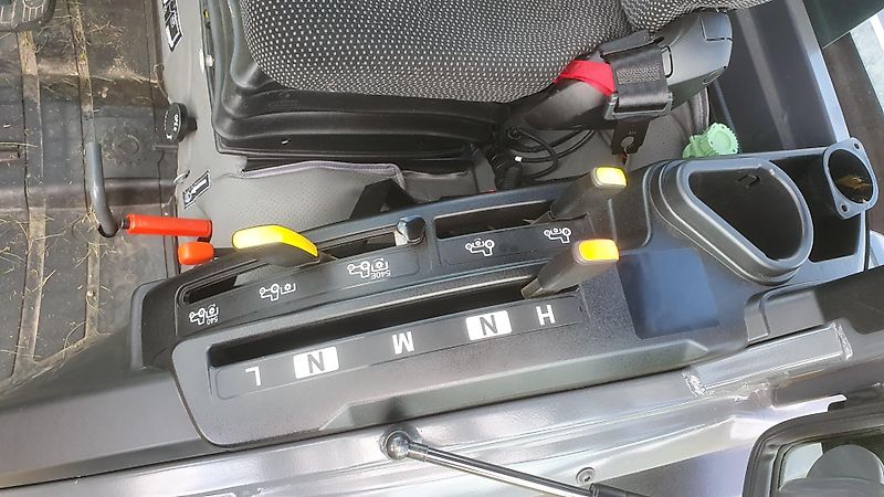 Kubota LX401 CAB Winterdienstpaket