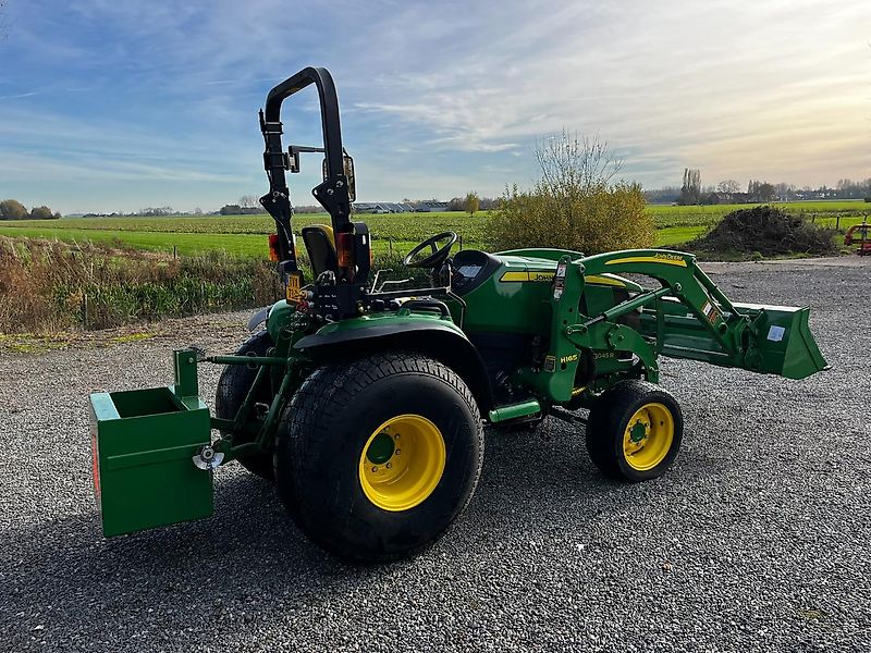 John Deere 3045r
