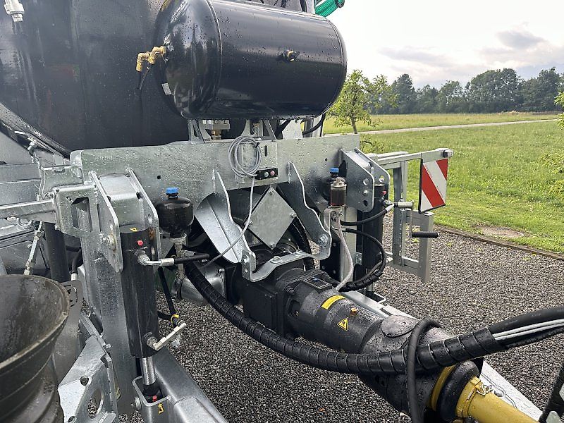 Farmtech Polycis 1550 Schleppschuhfass 15 m Sonderpreis Aktion