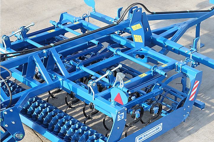 Rolmako Saatbettkombination kompakt U 684 PRO | 2,50m | 3,00m | 4,00m | 4,00mH | 4,50mH | 5,00mH | 6,00mH | 3 Punkt / gezogene Version