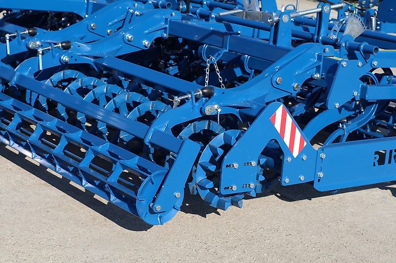 Rolmako Saatbettkombination kompakt U 684 PRO | 2,50m | 3,00m | 4,00m | 4,00mH | 4,50mH | 5,00mH | 6,00mH | 3 Punkt / gezogene Version