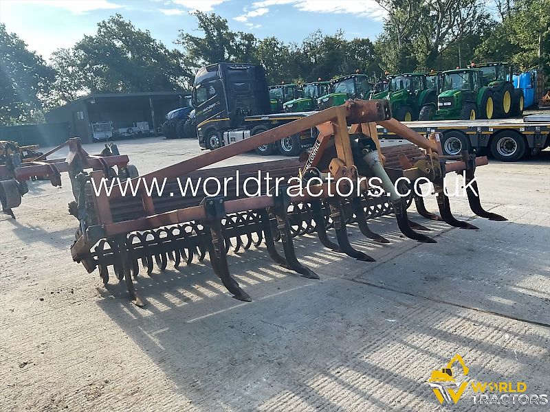 McConnel 13 LEG CULTIVATOR