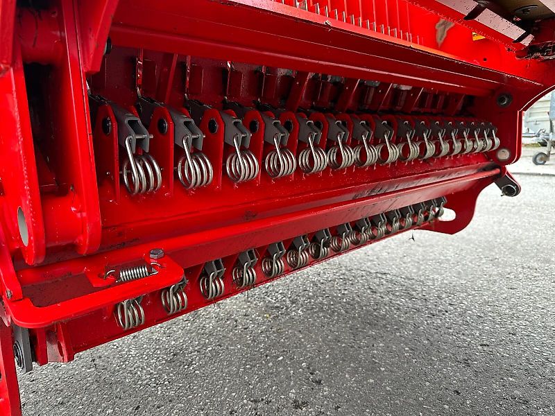 Pöttinger Euroboss 330 H