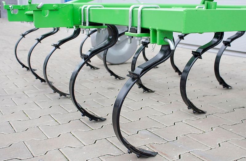 Bomet TOP-AGRO Leichtgrubber Dorado / Kultivator U473 ab 1,7m bis 2,8m