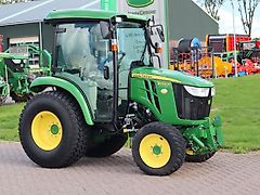 John Deere 3046R TRACTOR