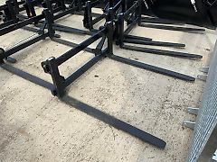 New/ Unused Euro Pallet Forks