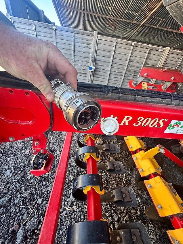 Väderstad Spirit R300 S