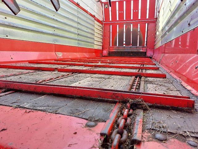 Pöttinger EuroProfi 2 opraapdoseerwagen