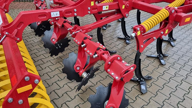 Lupus Agregat bezorkowy LUPUS 3,0 m / LUPUS pflugloser Grubber 3,0 m