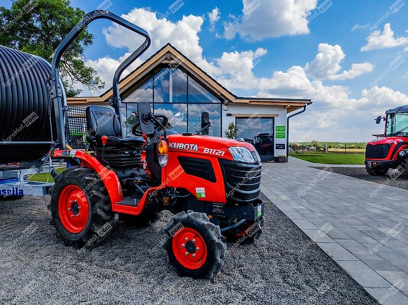 Kubota B1121 Traktor neu 12 PS