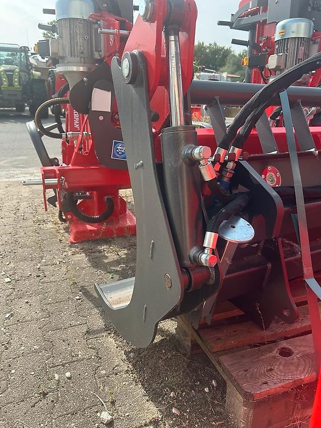 Krpan Frontpolterschild RD 1600 E Polterschild