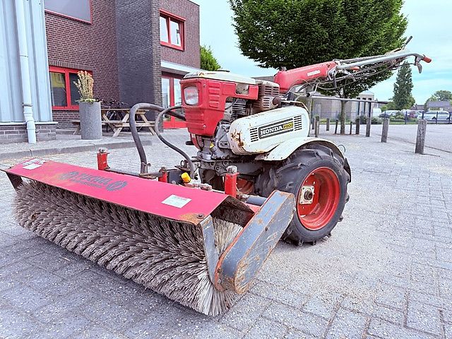 Honda F800 Veegmachine