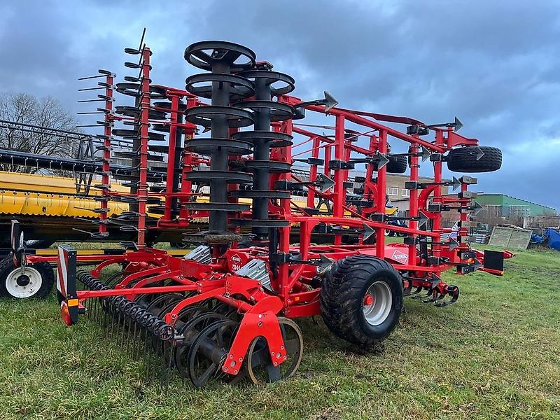 Kuhn Prolander 6000 Grubber Saatbettbereitung Federzinken