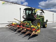 John Deere 6810 mit Gebiss