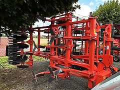 Kubota CU3401/Kverneland Enduro 4000F Grubber