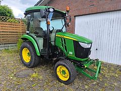 John Deere 3045R