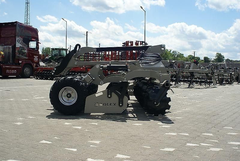 Rolex Scheibenegge / Disc harrow with hydropack and tire roller / Dechaumeur à disques / Erpice a dischi / Дисковая борона с гидропаком и колёсным катком / Agregat talerzowy uprawowy z hydropackiem i wałem oponowym 3 m