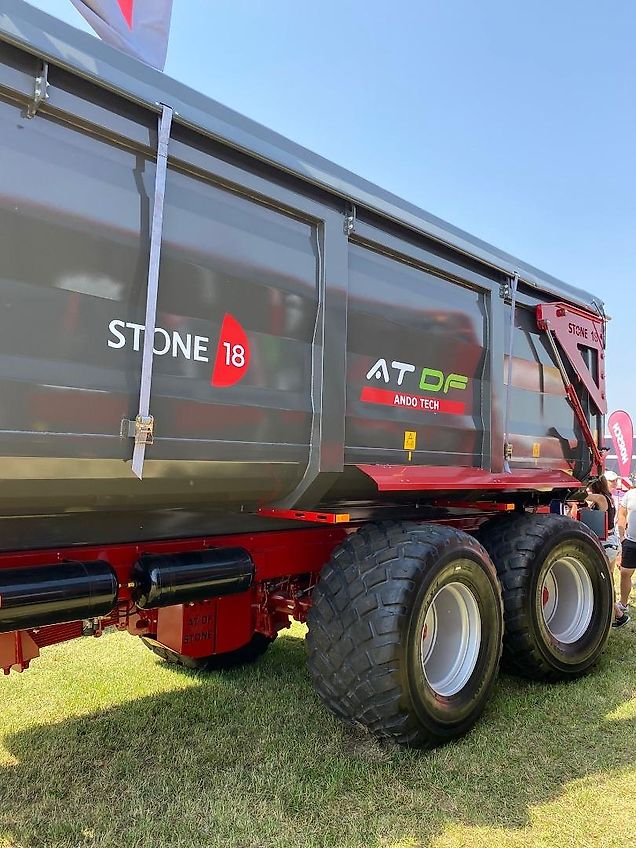 Ando Tech Tandemkipper / Trailer / Remorque / Przyczepa STONE 18 16,3 t