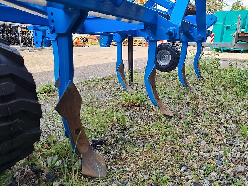 BM Maschinenbau Frontgrubber Heckgrubber 3m mit Rädern