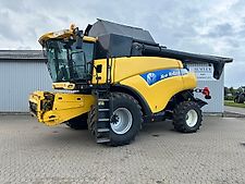 New Holland CR 980