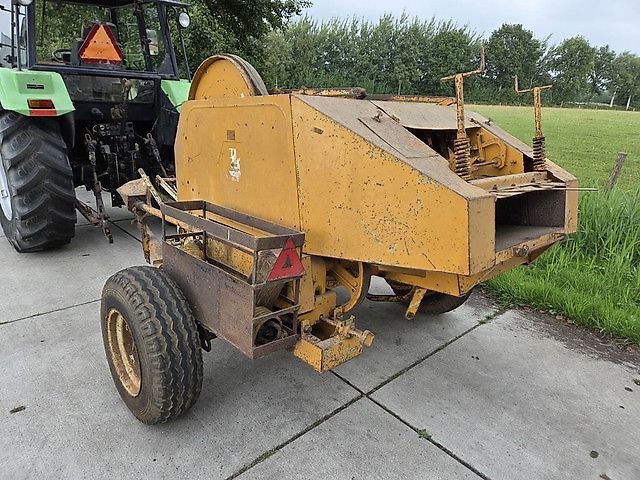 Rivierre Casalis B75