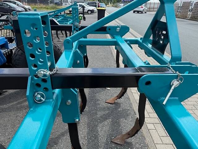 BM Maschinenbau Front Grubber 2 BALKIG mit Doppelherzscharen und großen Rädern