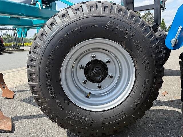 BM Maschinenbau Front Grubber 2 BALKIG mit Doppelherzscharen und großen Rädern