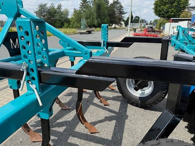 BM Maschinenbau Front Grubber 2 BALKIG mit Doppelherzscharen und großen Rädern