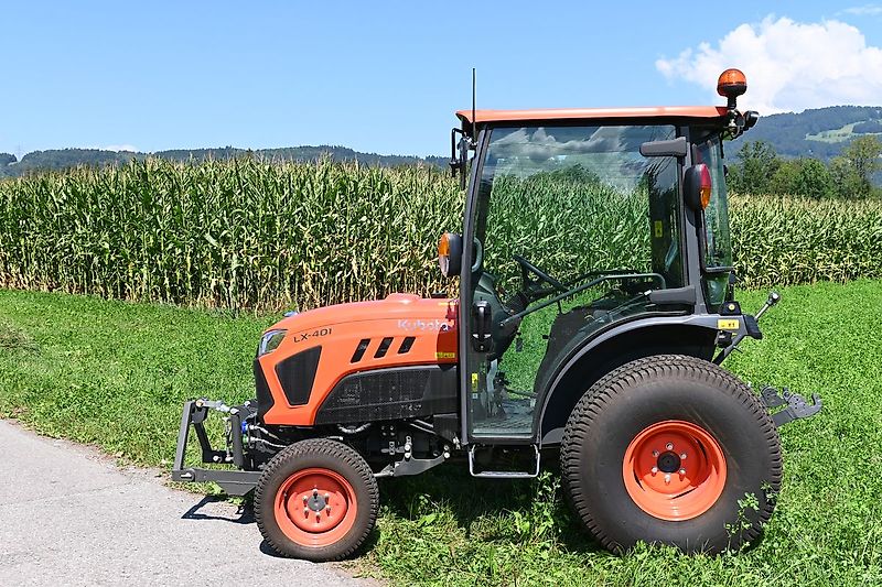 Kubota LX 401