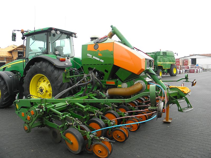 Amazone EDX 6000-2C Xpress 8 rzedowy, Nie Malowany, Stan Bardzo Dobry