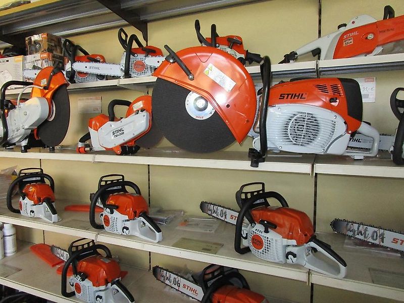 Stihl Motorsäge NEU Benzin Akku Elektro Kettensäge Holz Wald Fors