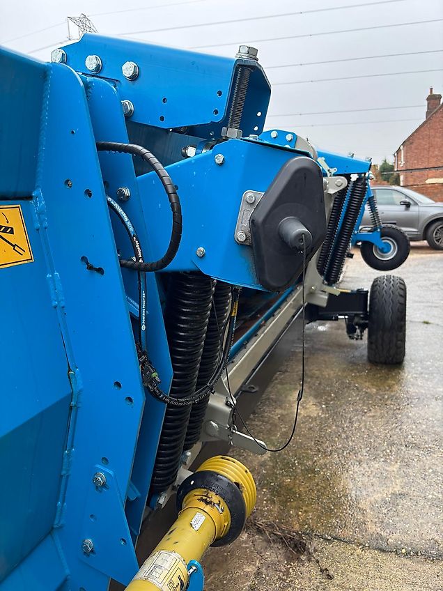 Shelbourne Reynolds 42' / 12.6m XCV Stripper Header