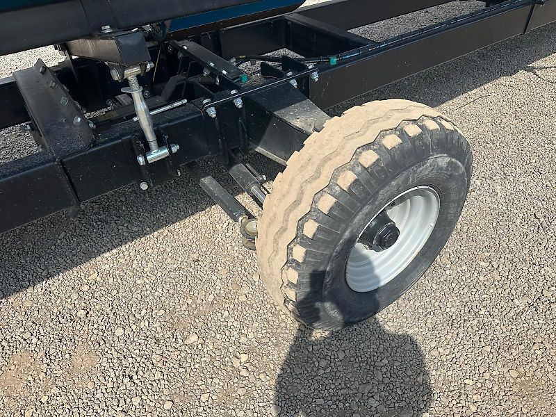 Shelbourne Reynolds 42' / 12.6m XCV Stripper Header