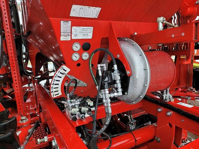 Horsch Pronto 8 DC G&F, Samsådd