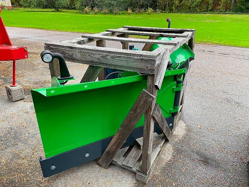 sami VM-2800 nivelaura