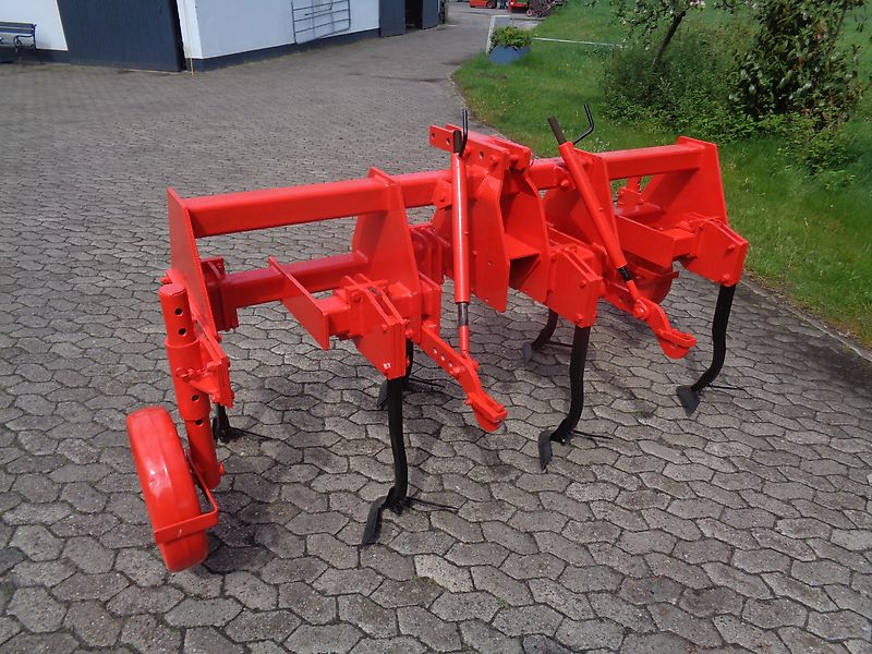 Howard Howard Kurzgrubber 3m Frontgrubber Vorbaugrubber 8 Gechraubte Stiele Luftbereifte Stützräder Neulackierung Kongskilde Grübber 6 Stiel Stützräder Zapfwellendurchtrieb Kein Amazone TL Lemken