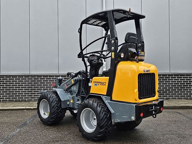 Giant D332 SWT X-Tra HD KNIKLADER