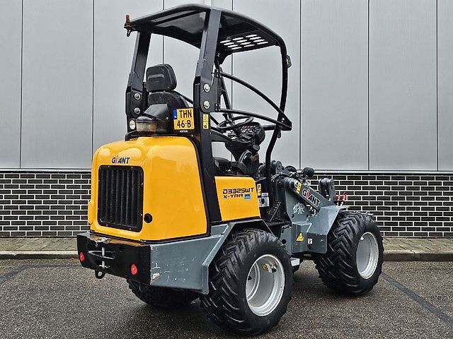 Giant D332 SWT X-Tra HD KNIKLADER