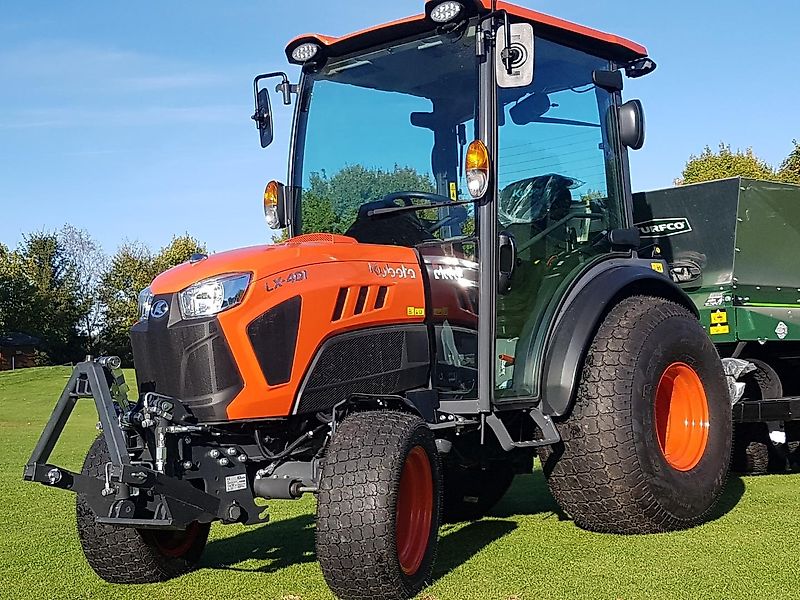 Kubota LX401 CAB TURF