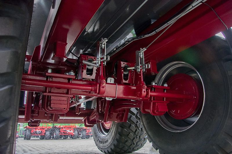 Pronar T 701 HP Hardox Halfpipe Erdmulde 22 to