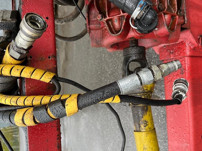 Hardi 4200/24 COMMANDER TWIN