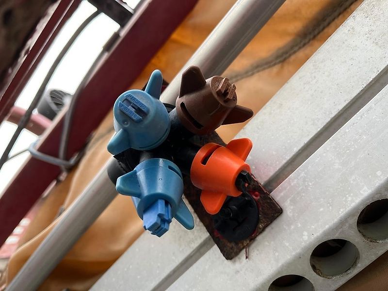 Hardi 4200/24 COMMANDER TWIN