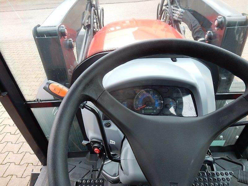 Branson 6225C 58PS Allrad-Kabinenschlepper