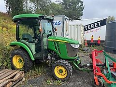 John Deere 3045R