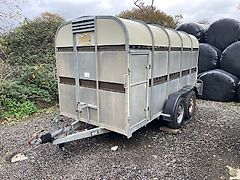 Bateson 12ft Livestock Trailer